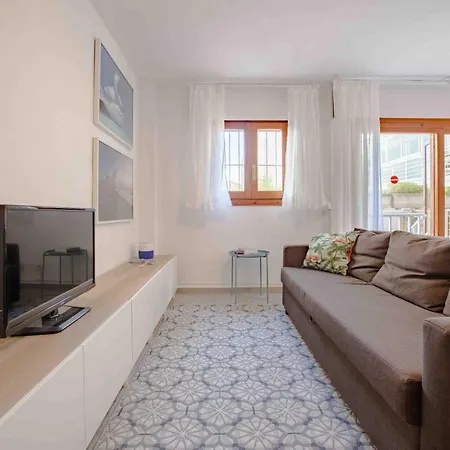 Casa Arnau, A Pie De Playa. Calafell
