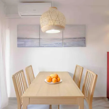 Casa Arnau, A Pie De Playa. Apartment *